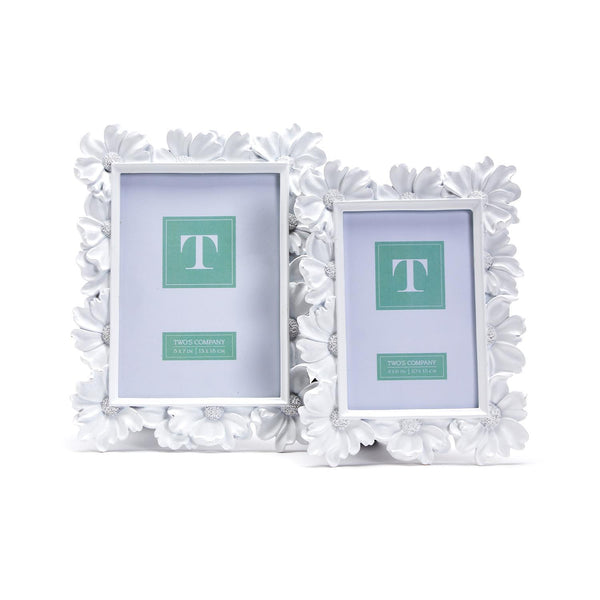 Two's Company White Daisy Photo Frame (Two Sizes!)