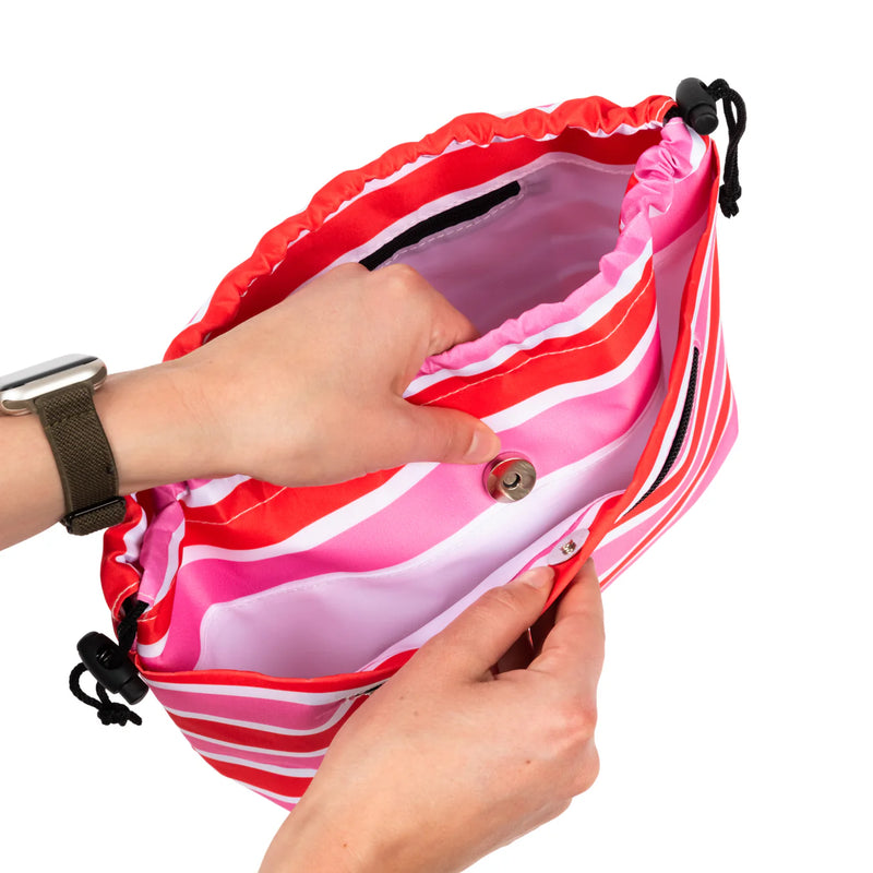 SCOUT Glam Squad Makeup Bag in Candy Striper