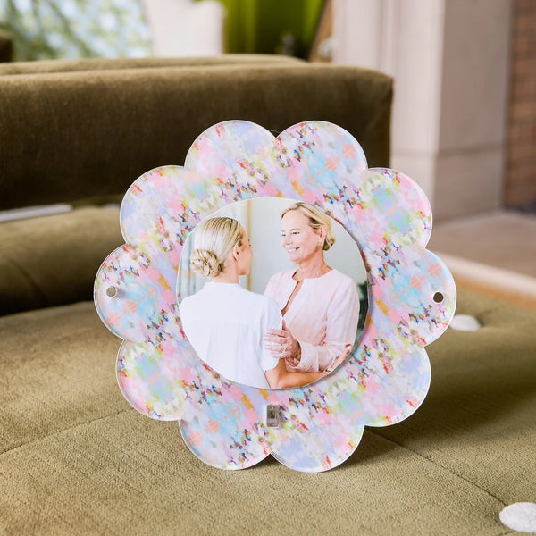 Brooks Avenue Acrylic Round Picture Frame (Multiple Style Options)