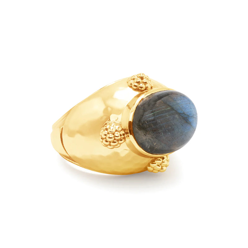 Capucine De Wulf Cleopatra Oval Ring in Blue Labradorite