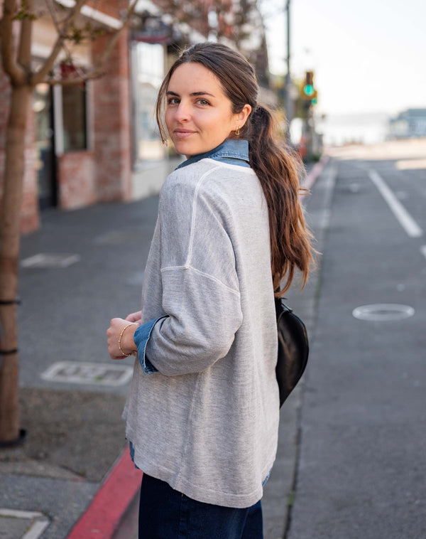 Delmar V Neck Sweater in Silver Cloud