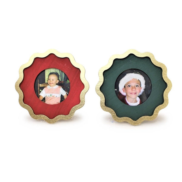 7" Scalloped Frame with Gold Trim (Two Color Options)