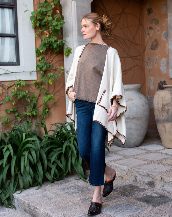 Whipstitch Travel Wrap in Cream/Bronze