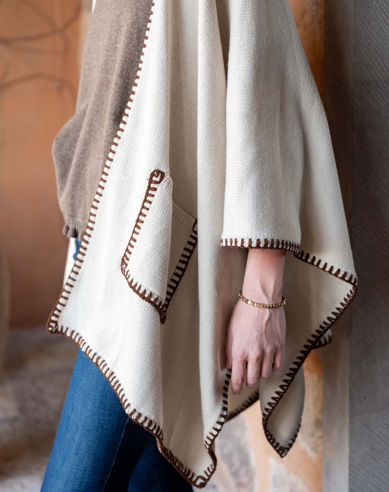 Whipstitch Travel Wrap in Cream/Bronze